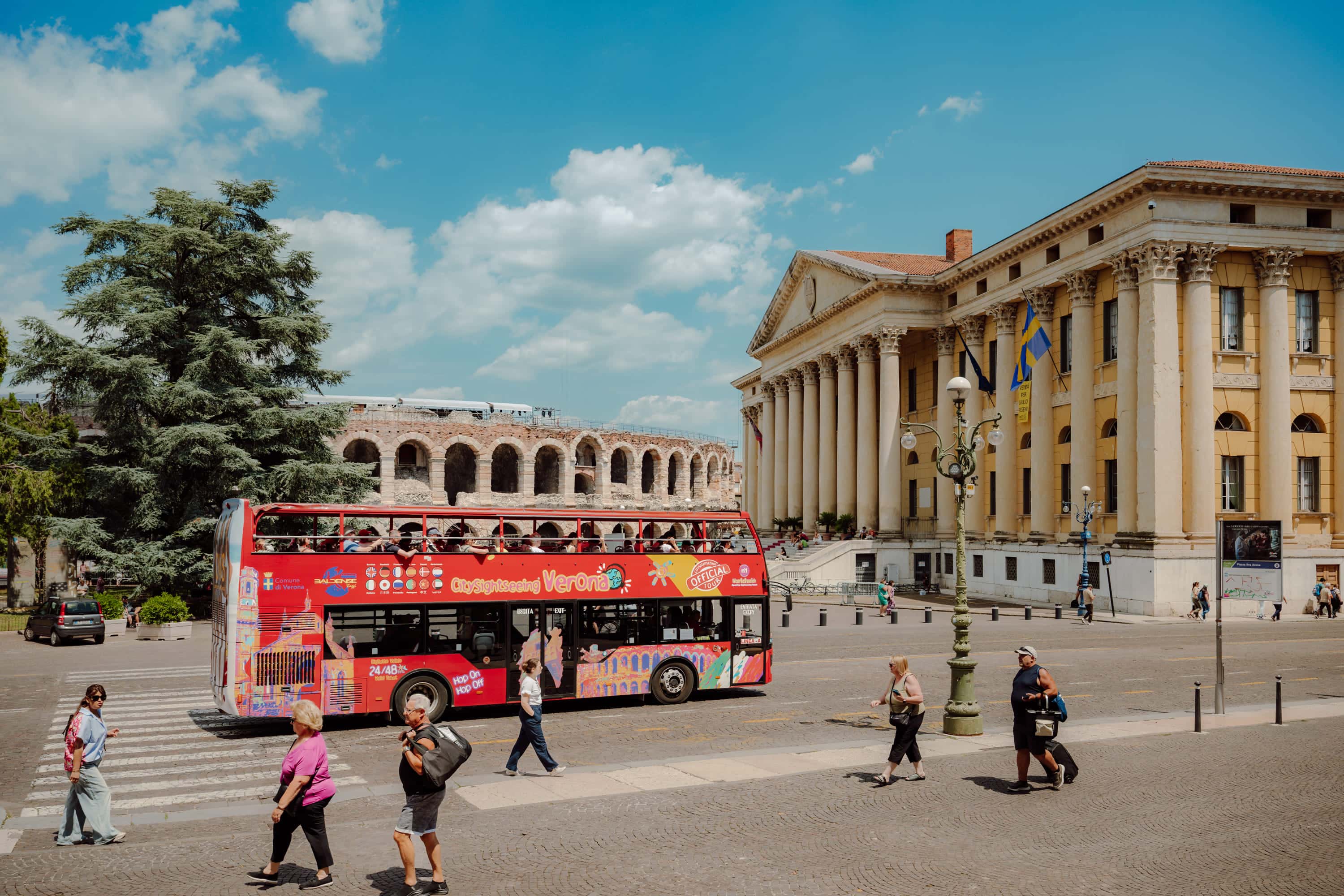 Verona City Hop-on Hop-off Tour