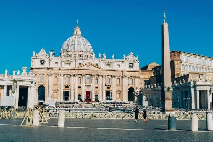 St. Peter's Basilica Priority Entry Ticket with Audio Guide — photo 4
