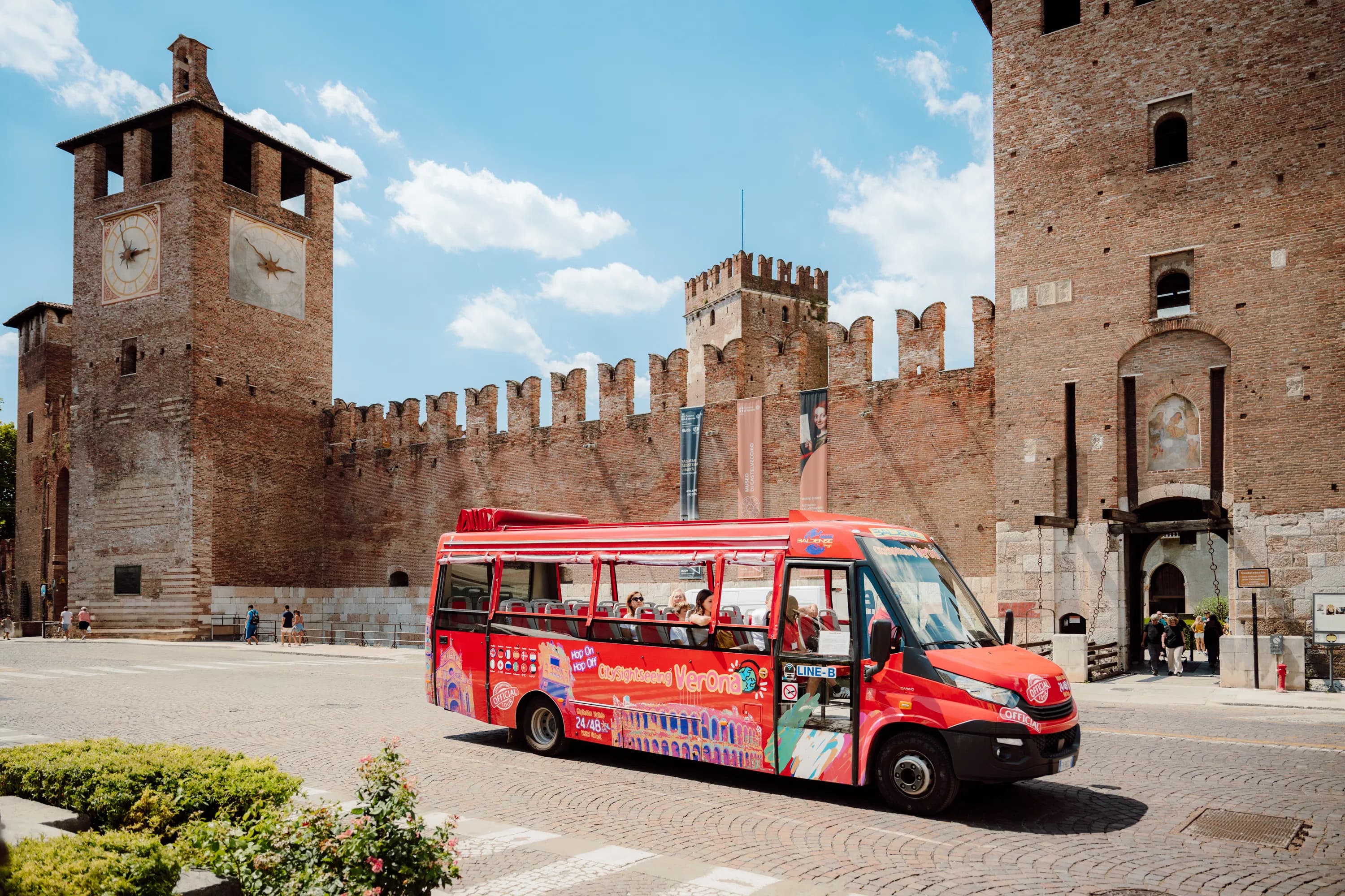 Verona City Hop-on Hop-off Tour — photo 7