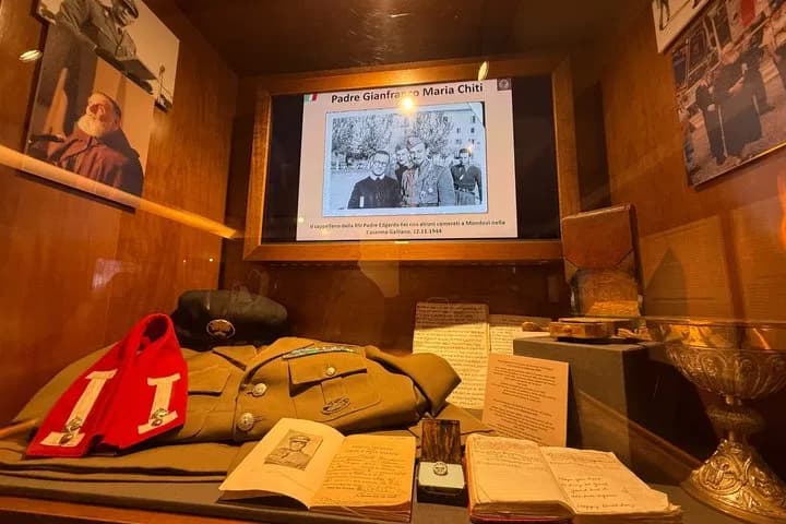 Capuchin Crypt Skip The Line Tickets with Audio Guide — photo 3
