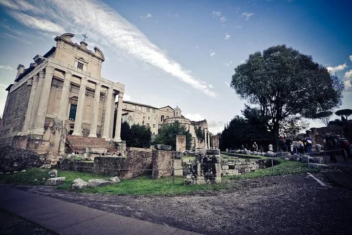 Colosseum Guided Tour with Roman Forum & Palatine Hill — photo 6