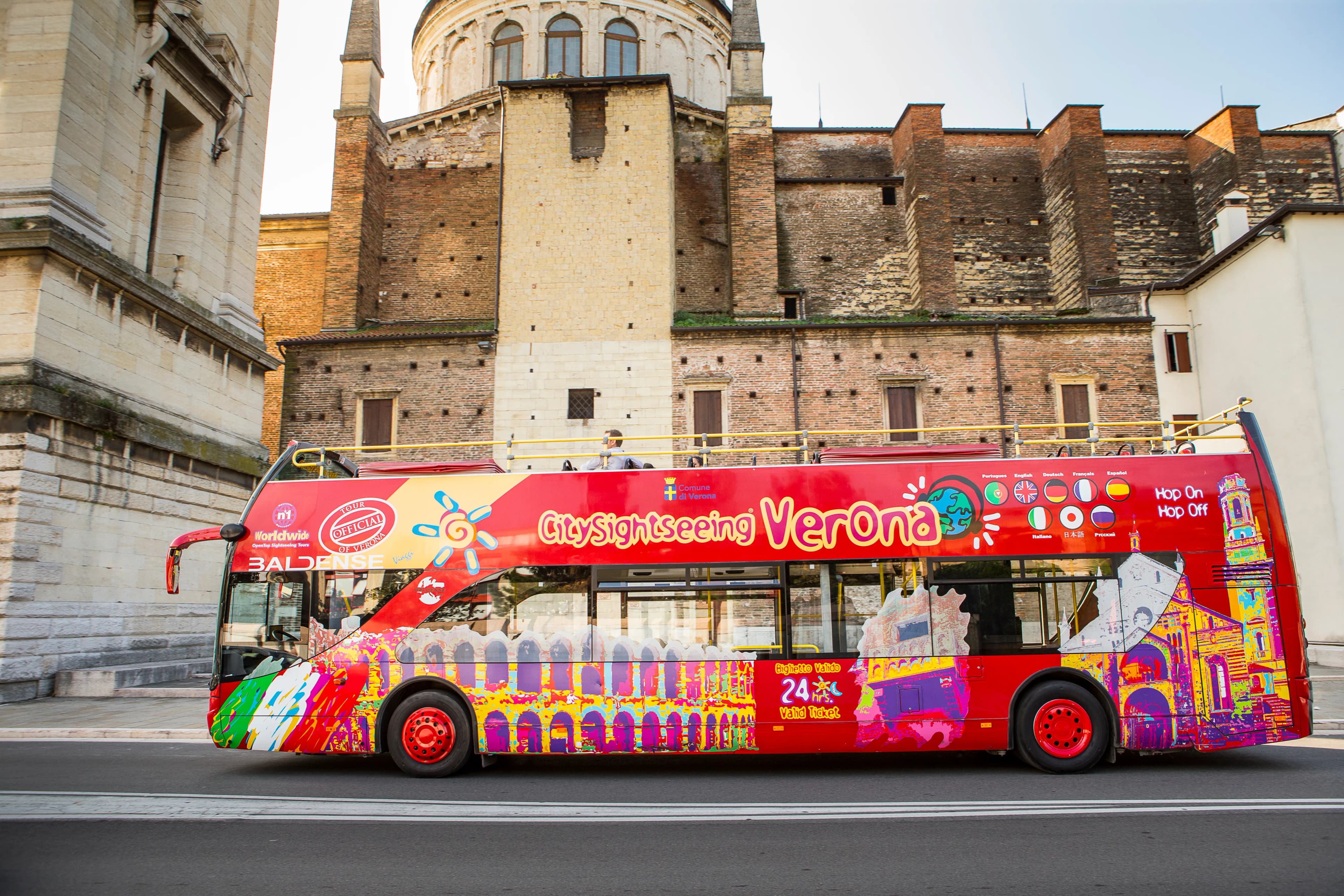 Verona City Hop-on Hop-off Tour — photo 19