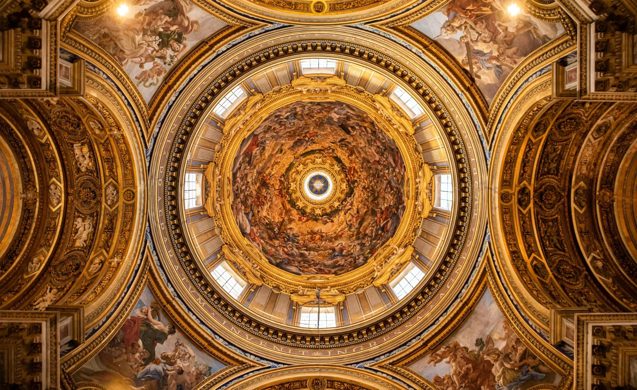St. Peter's Basilica Dome Climb Entry Ticket with Audio Guide — photo 5