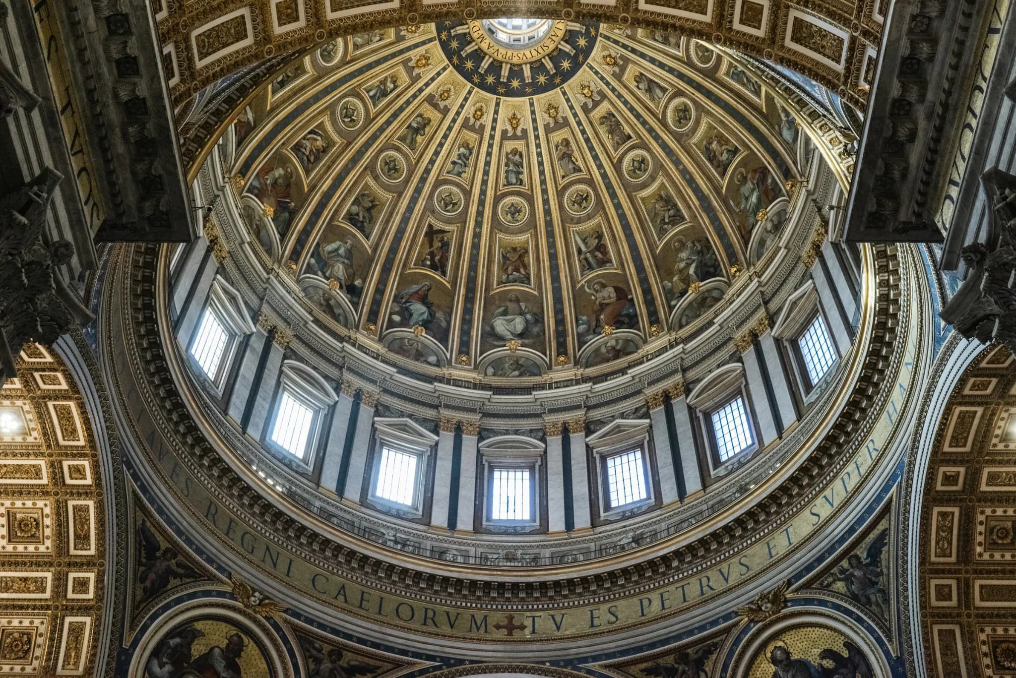 St. Peter's Basilica Dome Climb Entry Ticket with Audio Guide — photo 7